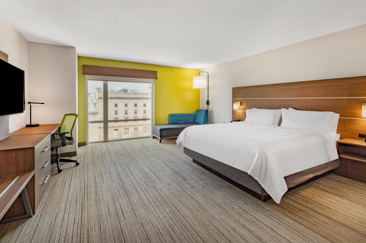 Holiday Inn Express & Suites - Lincoln Downtown By Ihg Exterior photo